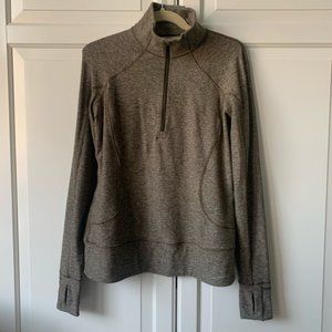 NWOT lululemon Runner Top 🏃🏼‍♀️
